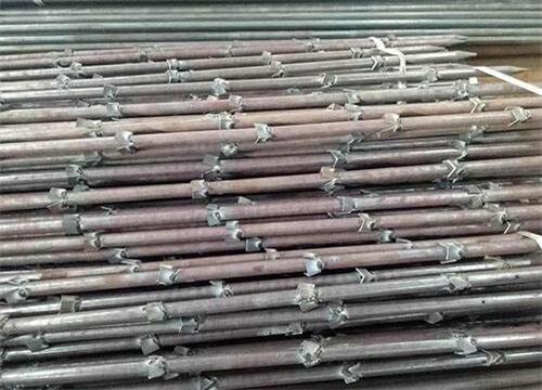 渝北隧道钢花管